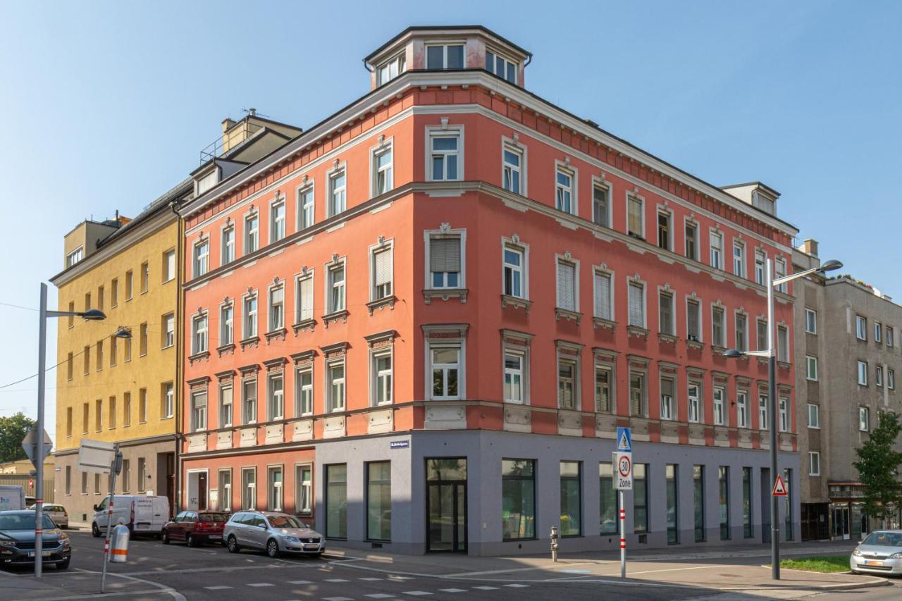 Studio Vienna Central Station エクステリア 写真